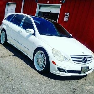 Meet your Posher, Jose